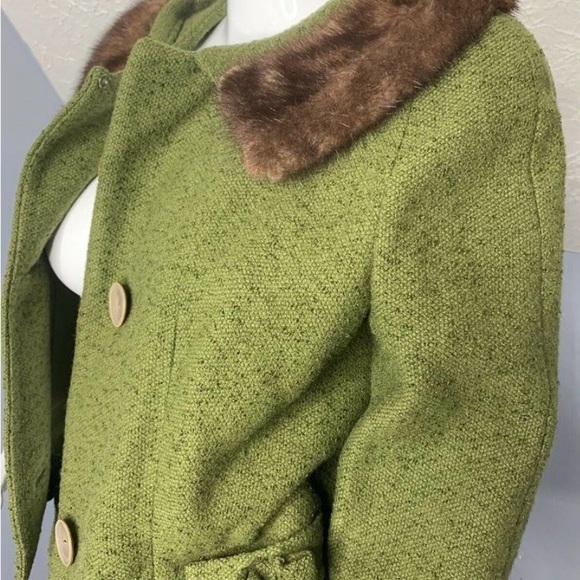 Green Wool Coat with Brown Fur Trim - Picture 4 of 12